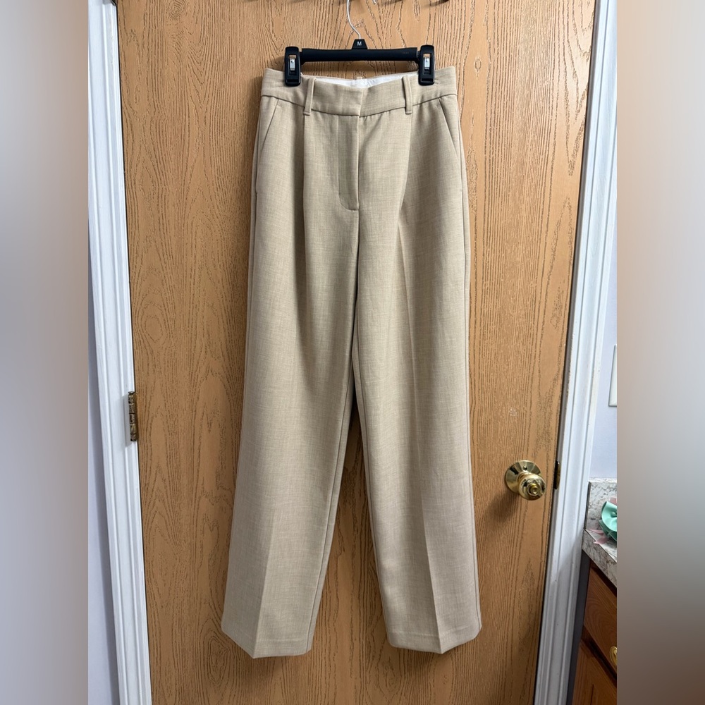 Aritzia Effortless Pant Beige
